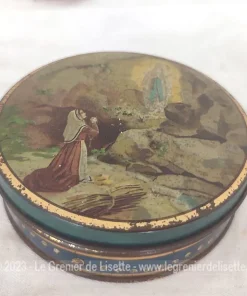 Ancienne boite bonbons Souvenirs Notre Dame de Lourdes