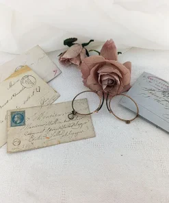 Bel assortiment XIX° avec 4 lettres et pince-nez