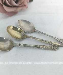 Trio de différentes petites cuillères métal argenté